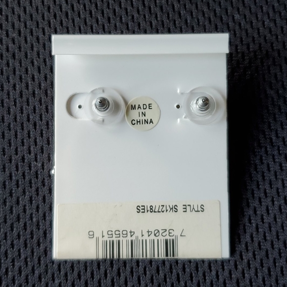 Pursuits, Ltd "For Sensitive Ears" Earrings - Picture 3 of 3